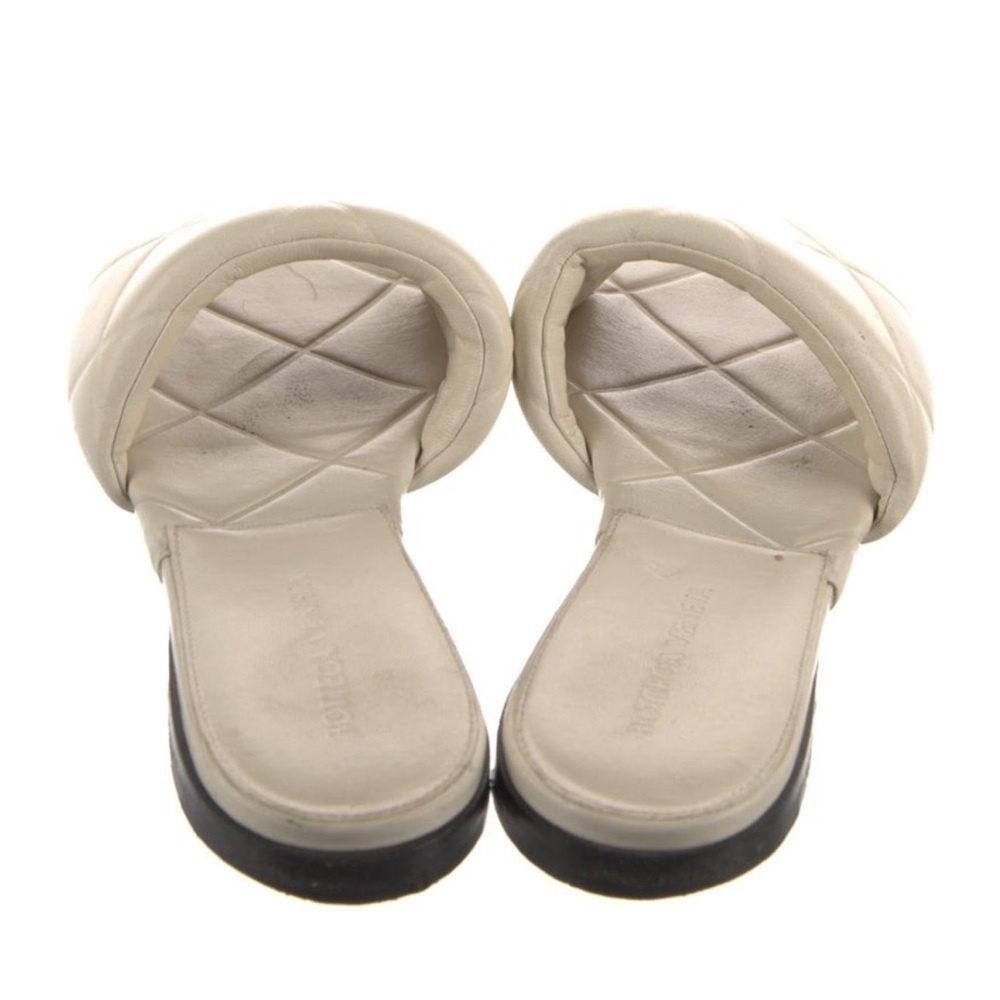 Bottega Veneta Quilted Leather Sandals - Picture 6 of 7
